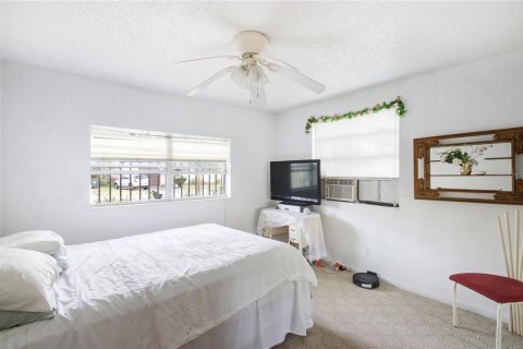 Casa en venta en Daytona Beach, Florida, 6 dormitorios, 292.08 m2 № 1591709 - foto 17