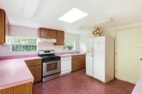 Casa en venta en Daytona Beach, Florida, 6 dormitorios, 292.08 m2 № 1591709 - foto 9