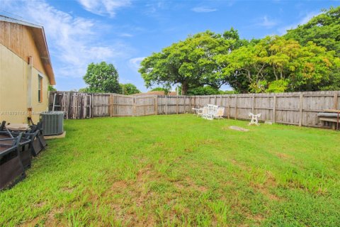 Villa ou maison à vendre à Miami, Floride: 3 chambres, 156.08 m2 № 1897936 - photo 11