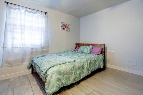 Villa ou maison à vendre à Miami, Floride: 3 chambres, 156.08 m2 № 1897936 - photo 23