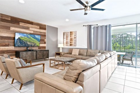 Villa ou maison à louer à Kissimmee, Floride: 9 chambres, 407.93 m2 № 1869629 - photo 8