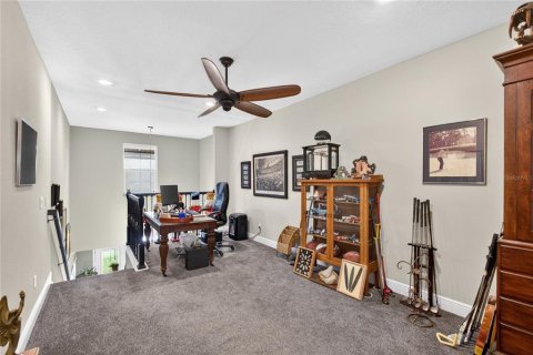 House in Winter Garden, Florida 4 bedrooms, 360.55 sq.m. № 2102556 - photo 16