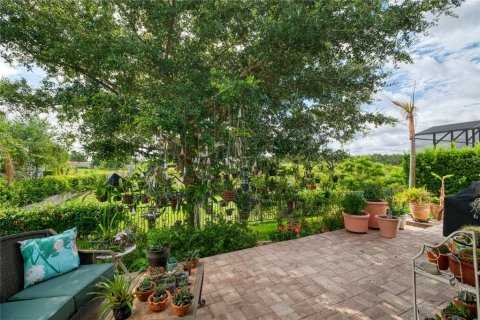 House in Winter Garden, Florida 4 bedrooms, 360.55 sq.m. № 2102556 - photo 23