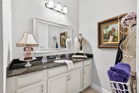 House in Winter Garden, Florida 4 bedrooms, 360.55 sq.m. № 2102556 - photo 21