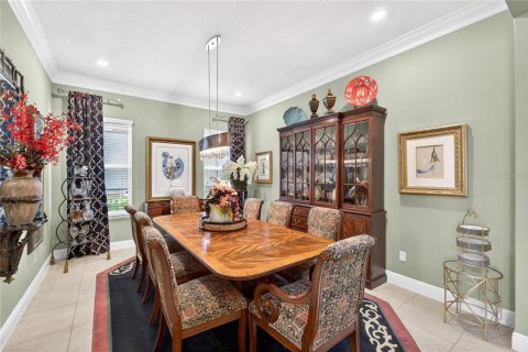 House in Winter Garden, Florida 4 bedrooms, 360.55 sq.m. № 2102556 - photo 4