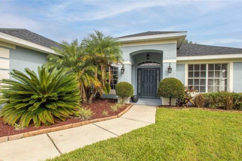 House in Auburndale, Florida 4 bedrooms, 212.19 sq.m. № 1900328 - photo 7