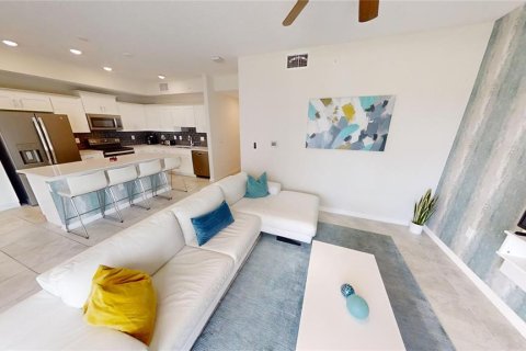 Condominio en venta en Kissimmee, Florida, 2 dormitorios, 110.18 m2 № 1679041 - foto 17