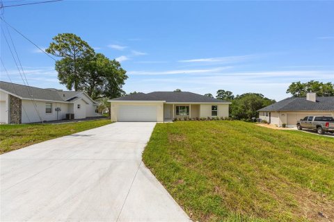 Купить виллу или дом в Оклаваха, Флорида 5 комнат, 119.57м2, № 2166908 - фото 3