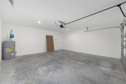 Купить виллу или дом в Оклаваха, Флорида 5 комнат, 119.57м2, № 2166908 - фото 30