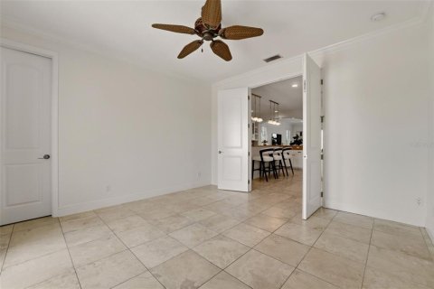 Villa ou maison à vendre à Anna Maria, Floride: 4 chambres, 260.5 m2 № 2149792 - photo 22
