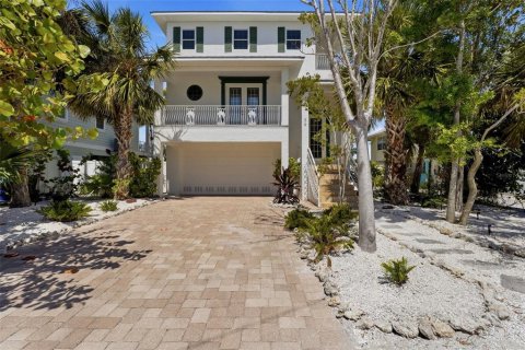 Villa ou maison à vendre à Anna Maria, Floride: 4 chambres, 260.5 m2 № 2149792 - photo 2