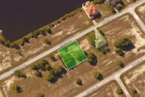 Land in Cape Coral, Florida № 1913052 - photo 5