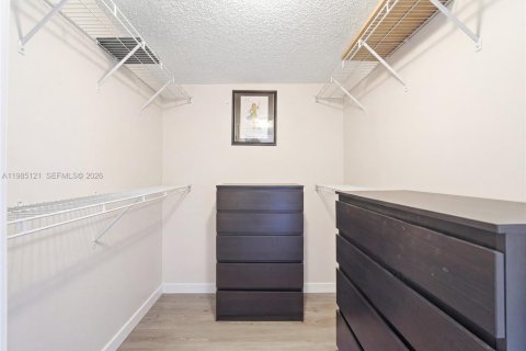 Copropriété à vendre à Davie, Floride: 1 chambre, 76.46 m2 № 2046927 - photo 18