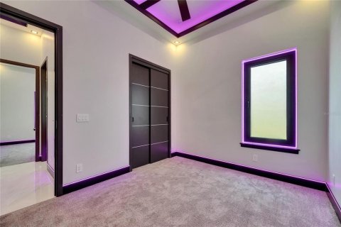 Купить виллу или дом в Аполло-Бич, Флорида 8 комнат, 196.49м2, № 1757731 - фото 14