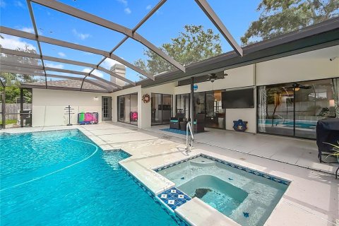 House in Safety Harbor, Florida 3 bedrooms, 204.38 sq.m. № 1825287 - photo 29