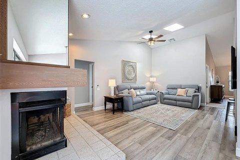 House in Safety Harbor, Florida 3 bedrooms, 204.38 sq.m. № 1825287 - photo 21