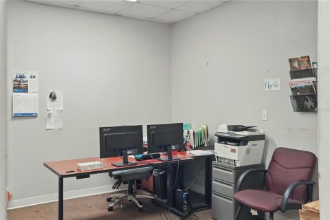 Commercial property in Jacksonville, Florida 2075.81 sq.m. № 1744842 - photo 29