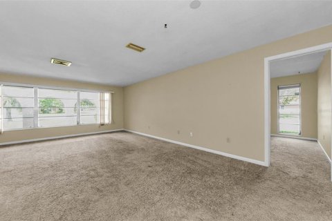 House in Clearwater, Florida 4 bedrooms, 172.33 sq.m. № 1784537 - photo 12
