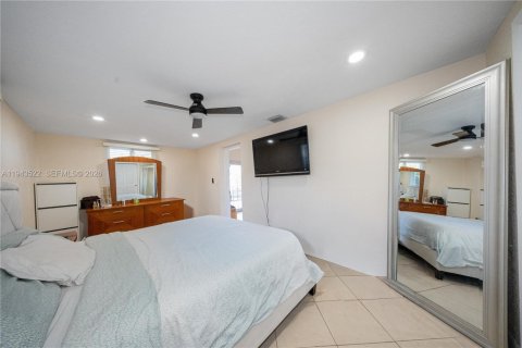 Villa ou maison à louer à Miami, Floride: 3 chambres, 143.63 m2 № 2000504 - photo 10