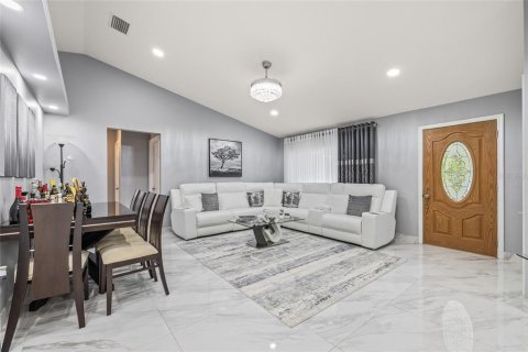 Casa en venta en Palm Harbor, Florida, 4 dormitorios, 152.73 m2 № 1902715 - foto 8