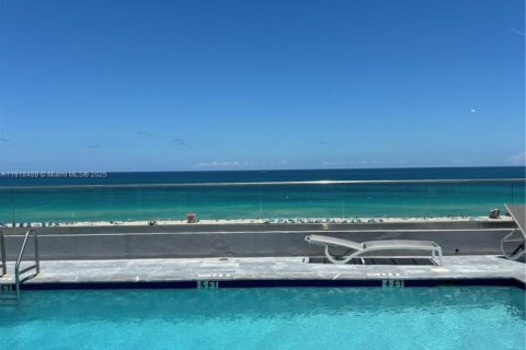 Купить кондоминиум в Майами-Бич, Флорида 1 спальня, 51.65м2, № 1973218 - фото 2