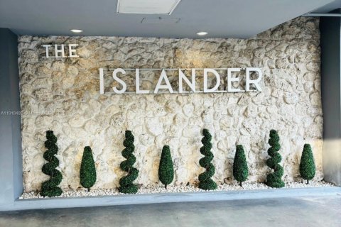 Купить кондоминиум в Майами-Бич, Флорида 1 спальня, 51.65м2, № 1973218 - фото 1