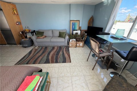 Купить кондоминиум в Майами-Бич, Флорида 1 спальня, 51.65м2, № 1973218 - фото 5