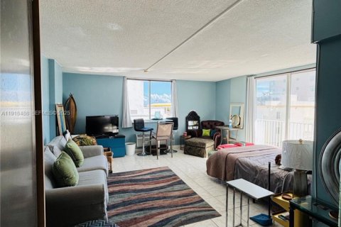 Купить кондоминиум в Майами-Бич, Флорида 1 спальня, 51.65м2, № 1973218 - фото 10