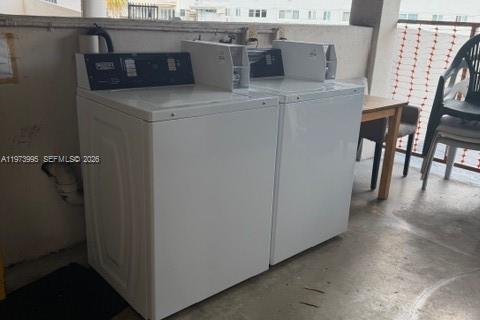 Copropriété à vendre à Miami Beach, Floride: 2 chambres, 95.69 m2 № 2036249 - photo 2