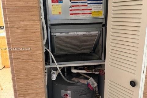 Copropriété à vendre à Miami Beach, Floride: 2 chambres, 95.69 m2 № 2036249 - photo 8