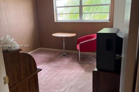 Copropriété à vendre à Miami Beach, Floride: 2 chambres, 95.69 m2 № 2036249 - photo 10