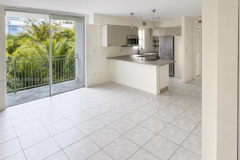 Condominio en Miami, Florida, 1 dormitorio  № 2069027