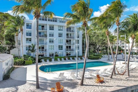 Condominio en alquiler en Miami, Florida, 1 dormitorio, 68.84 m2 № 2069027 - foto 21