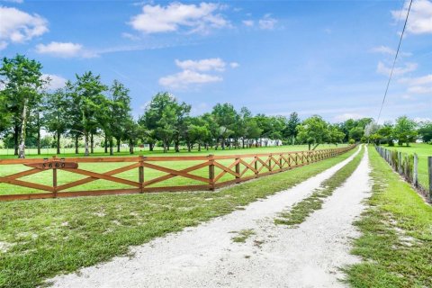 Купить виллу или дом в Леканто, Флорида 9 комнат, 149.39м2, № 1866313 - фото 3