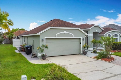 House in Orlando, Florida 4 bedrooms, 188.41 sq.m. № 1686700 - photo 11