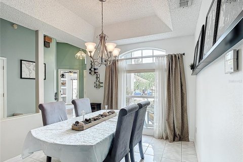 House in Orlando, Florida 4 bedrooms, 188.41 sq.m. № 1686700 - photo 15