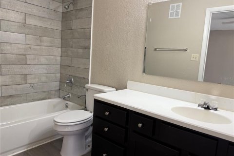 Condo in Orlando, Florida, 3 bedrooms  № 1735160 - photo 7