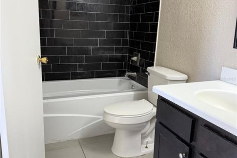 Condo in Orlando, Florida, 3 bedrooms  № 1735160 - photo 10