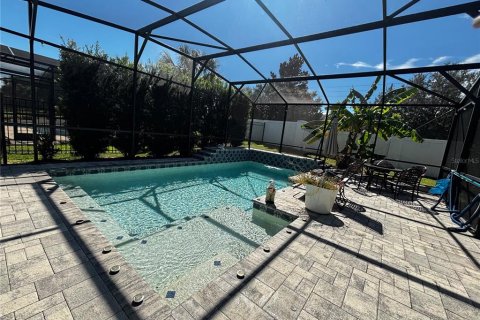 House in ESTATES AT LAKEVIEW PRESERVE in Winter Garden, Florida 4 bedrooms, 192.31 sq.m. № 2399000 - photo 30