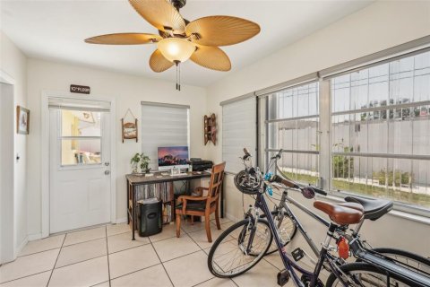 House in Venice, Florida 2 bedrooms, 116.22 sq.m. № 1760603 - photo 17