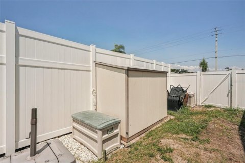 House in Venice, Florida 2 bedrooms, 116.22 sq.m. № 1760603 - photo 21