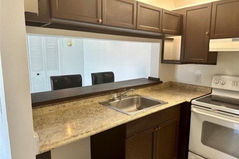 Copropriété à louer à Orlando, Floride: 2 chambres, 86.77 m2 № 2431909 - photo 6