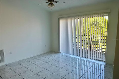 Copropriété à louer à Orlando, Floride: 2 chambres, 86.77 m2 № 2431909 - photo 3