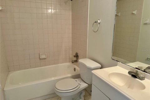 Copropriété à louer à Orlando, Floride: 2 chambres, 86.77 m2 № 2431909 - photo 9