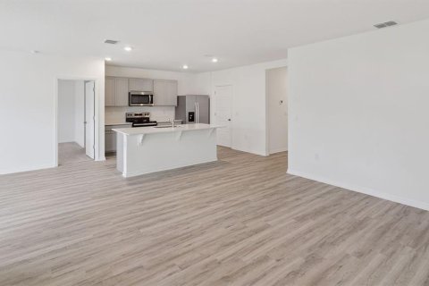 Villa ou maison à vendre à Lakeland, Floride: 3 chambres, 155.33 m2 № 2140635 - photo 2