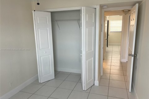 Condominio en venta en Coral Springs, Florida, 3 dormitorios, 133.78 m2 № 2035508 - foto 6