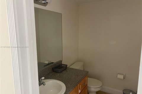 Condominio en venta en Coral Springs, Florida, 3 dormitorios, 133.78 m2 № 2035508 - foto 12