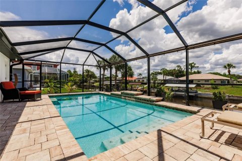 Casa en venta en Port Charlotte, Florida, 3 dormitorios, 194.07 m2 № 1818864 - foto 2