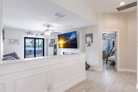 Casa en venta en Port Charlotte, Florida, 3 dormitorios, 194.07 m2 № 1818864 - foto 27
