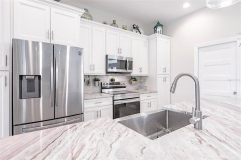 Casa en venta en Port Charlotte, Florida, 3 dormitorios, 194.07 m2 № 1818864 - foto 23
